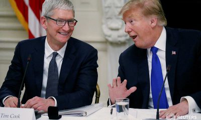 Tim Cook Donald Trump