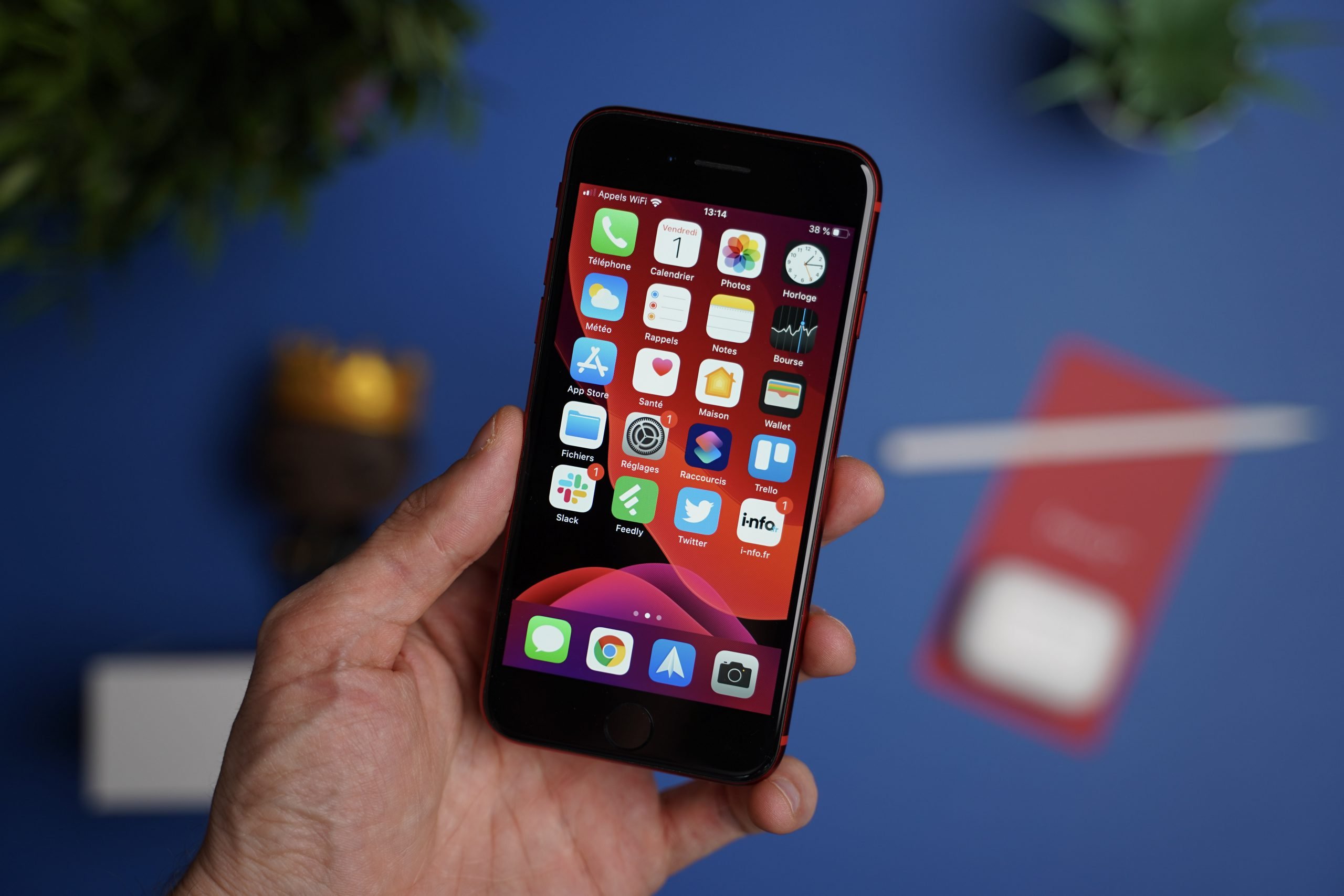 Test iPhone SE 2022, l'iPhone pas cher est-il vraiment une bonne affaire ?  
