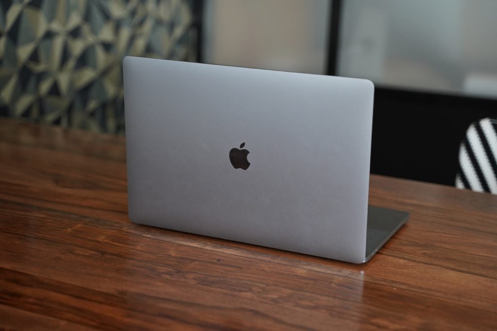 Apple 2019 MacBook Pro (16 Pouces, 16Go RAM, 512Go de Stockage) - Gris  Sidéral
