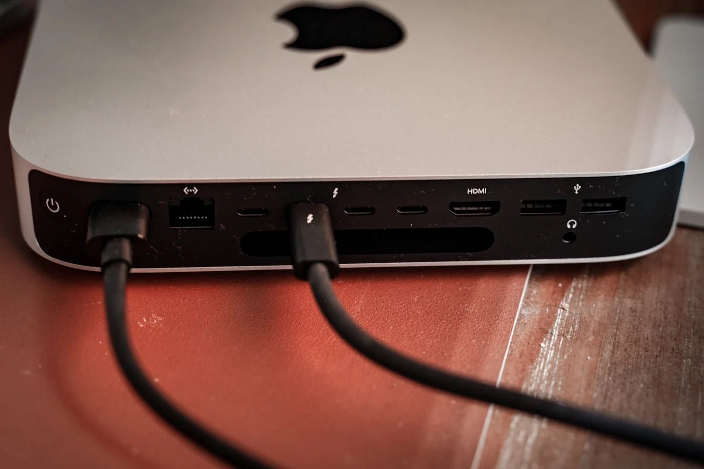 Test du Mac mini M2 Pro, Apple offre une alternative puissante et moins  coûteuse au Mac Studio