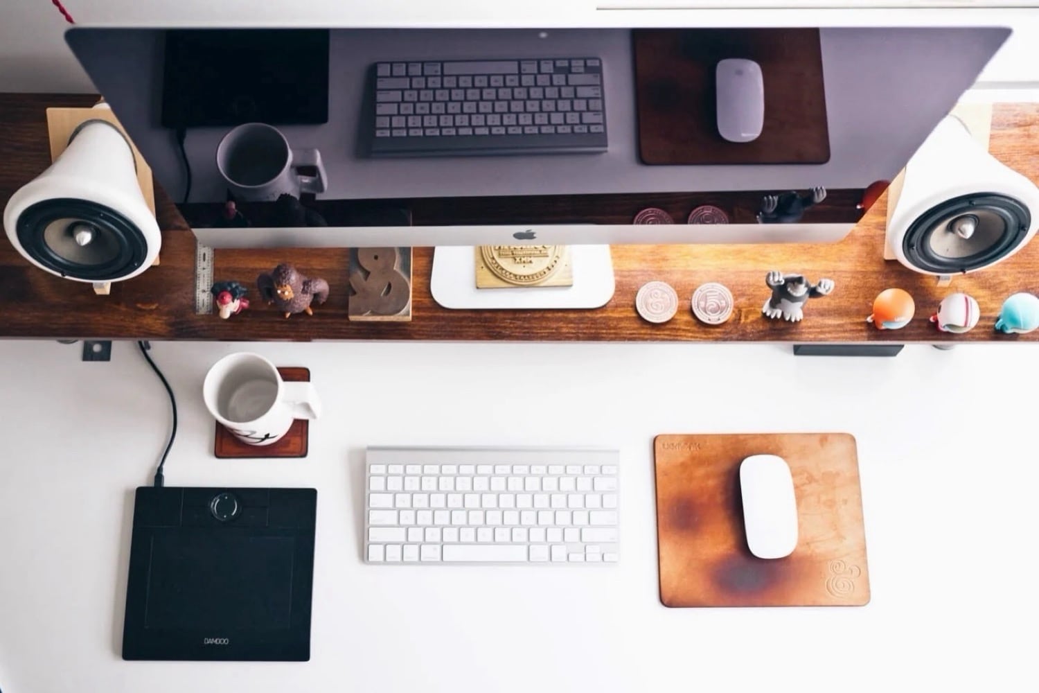 Bureau Mac clavier souris