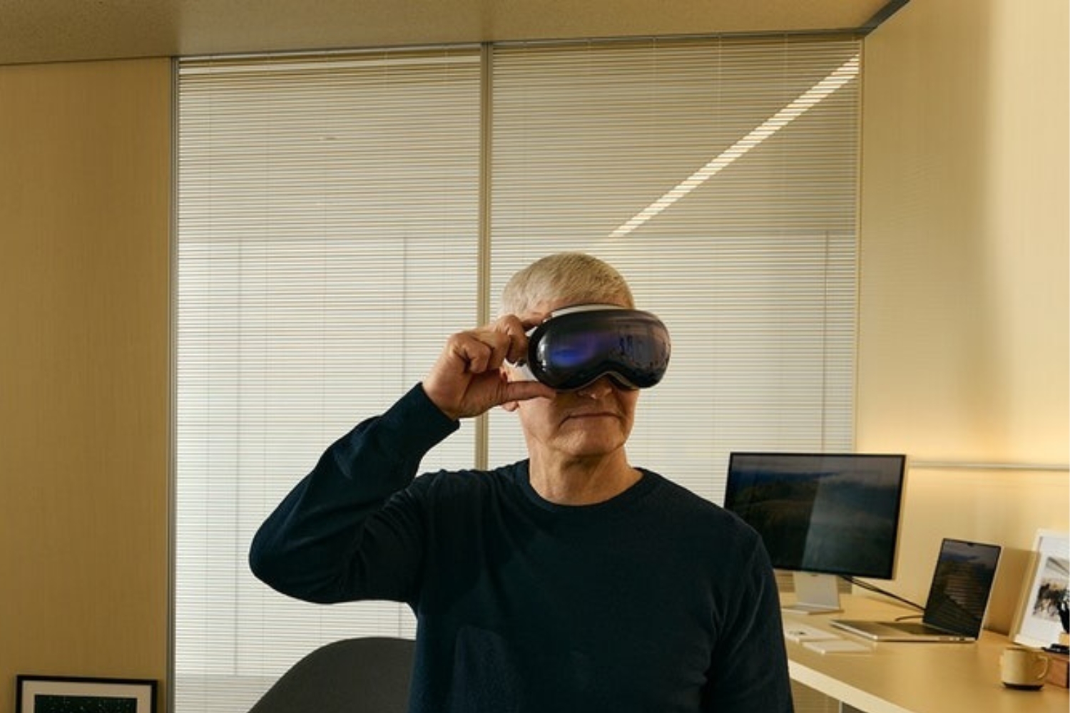 Tim cook vision pro