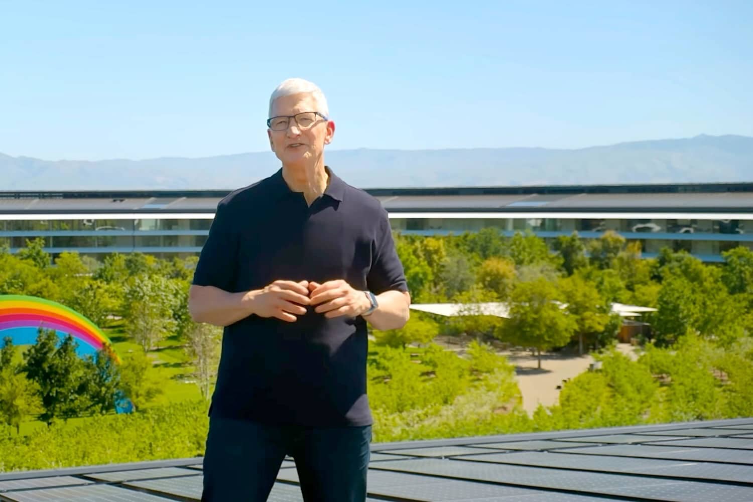 Tim Cook WWDC 2024