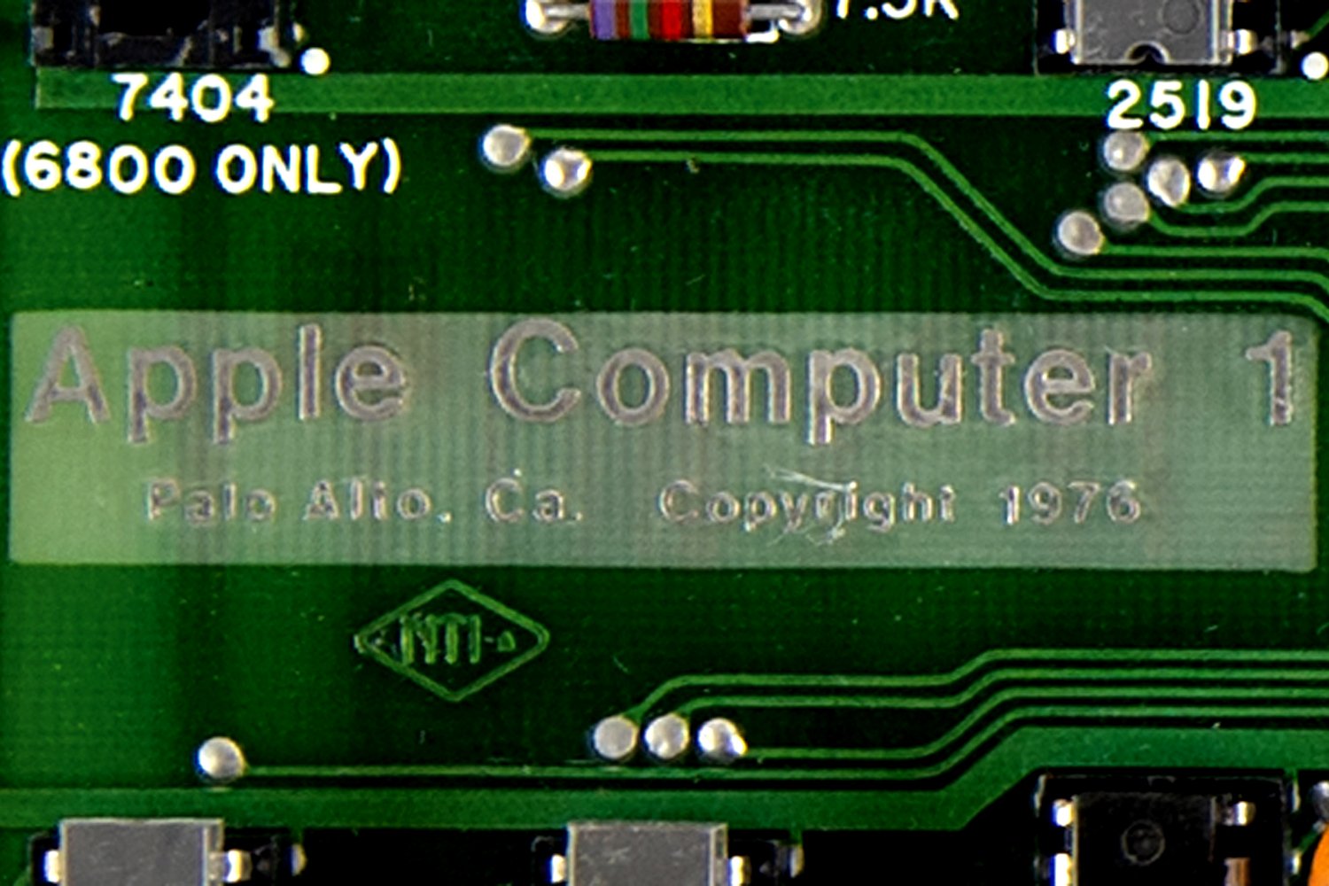 Apple computer