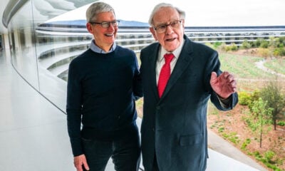 Tim cook warren buffet