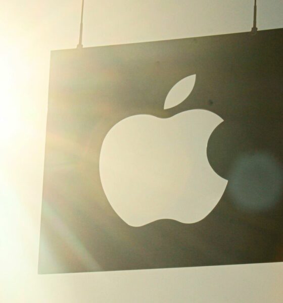 Apple logo