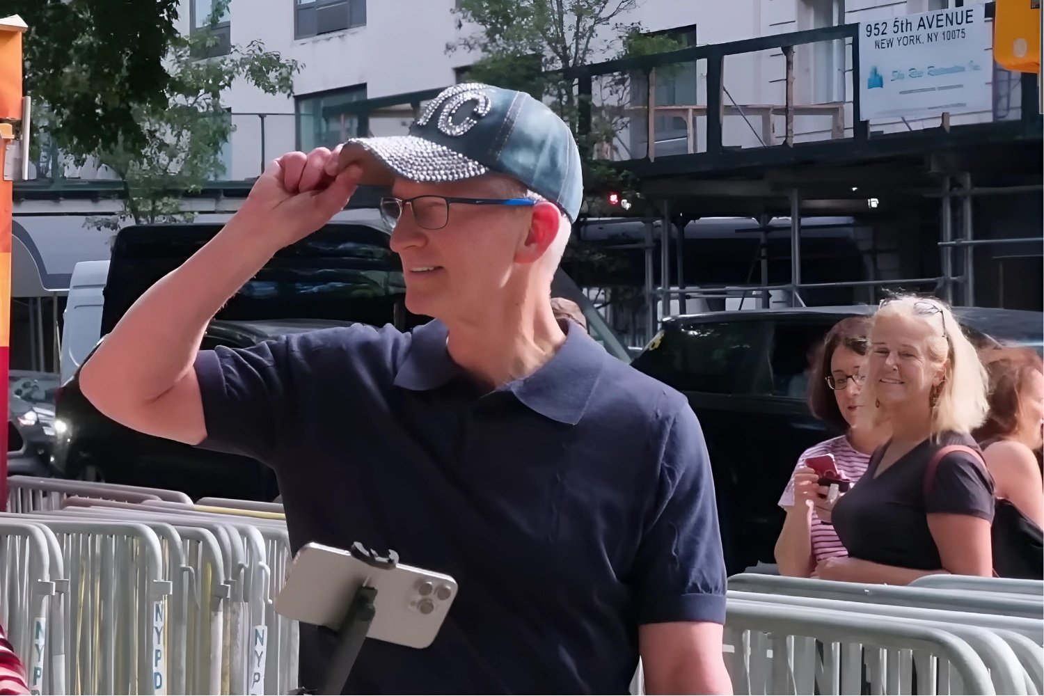 Tim cook itw new york fallon casquette