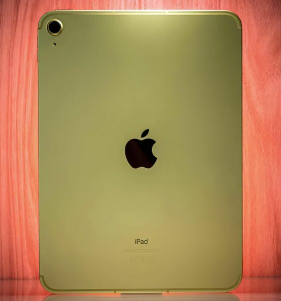 iPad 10