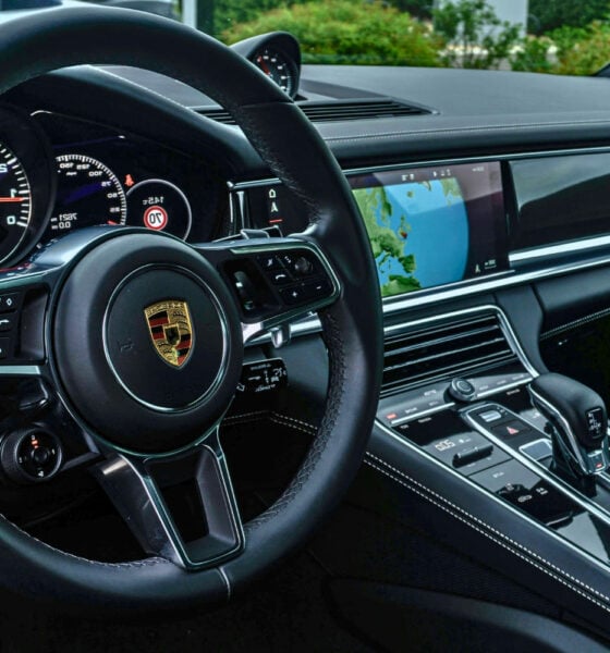 Porsche carplay (1)