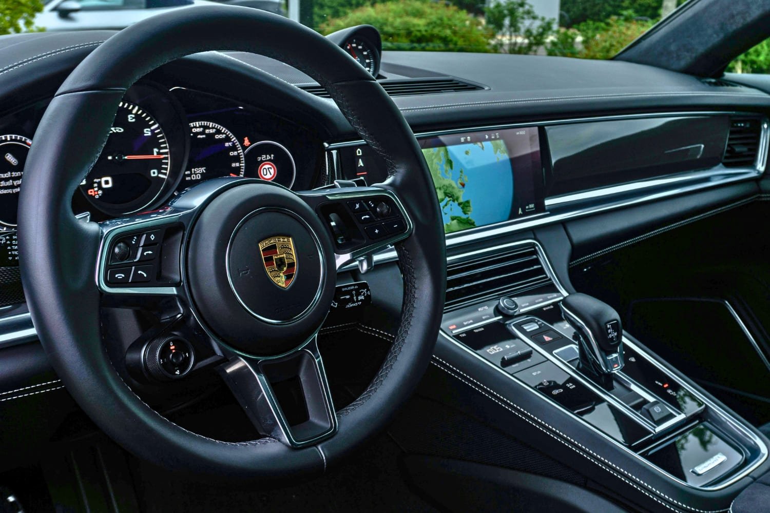 Porsche carplay (1)