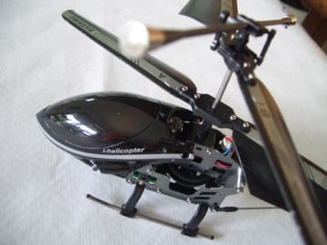 Hélicoptère radiocommandé par iphone Fomax